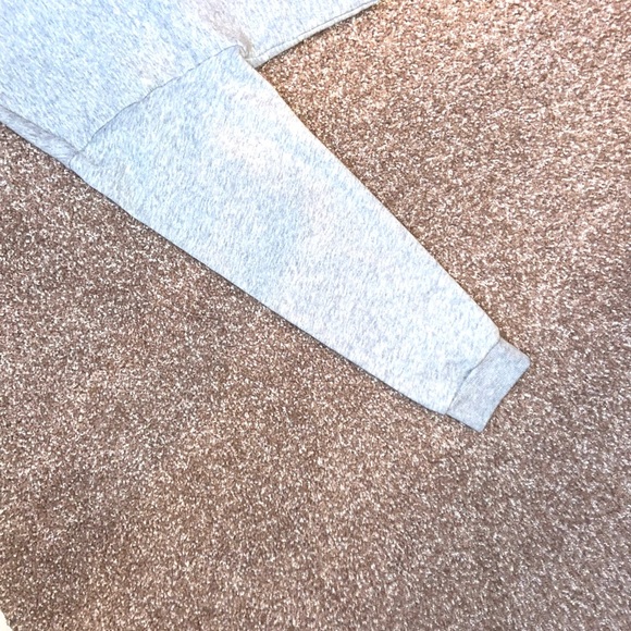 Cropped Hoodie - Picture 5 of 6